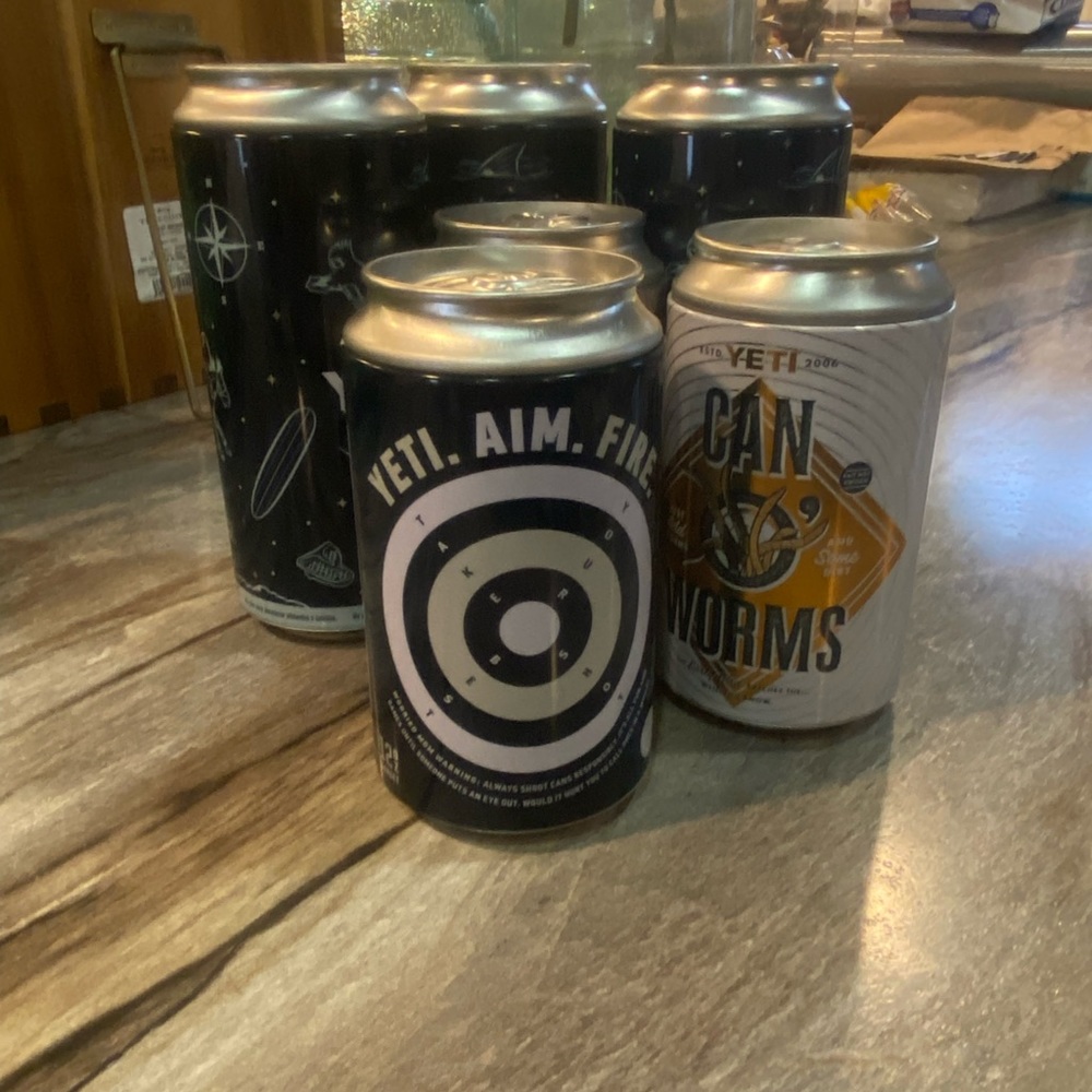 Yeti pop up can 6 pack 3 large 3 small